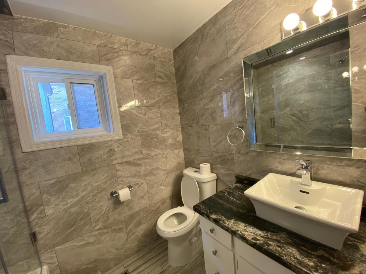 Yonge And Finch Subway !P Cozy & Quiet Private Bdr With Private Bathroom Торонто Экстерьер фото