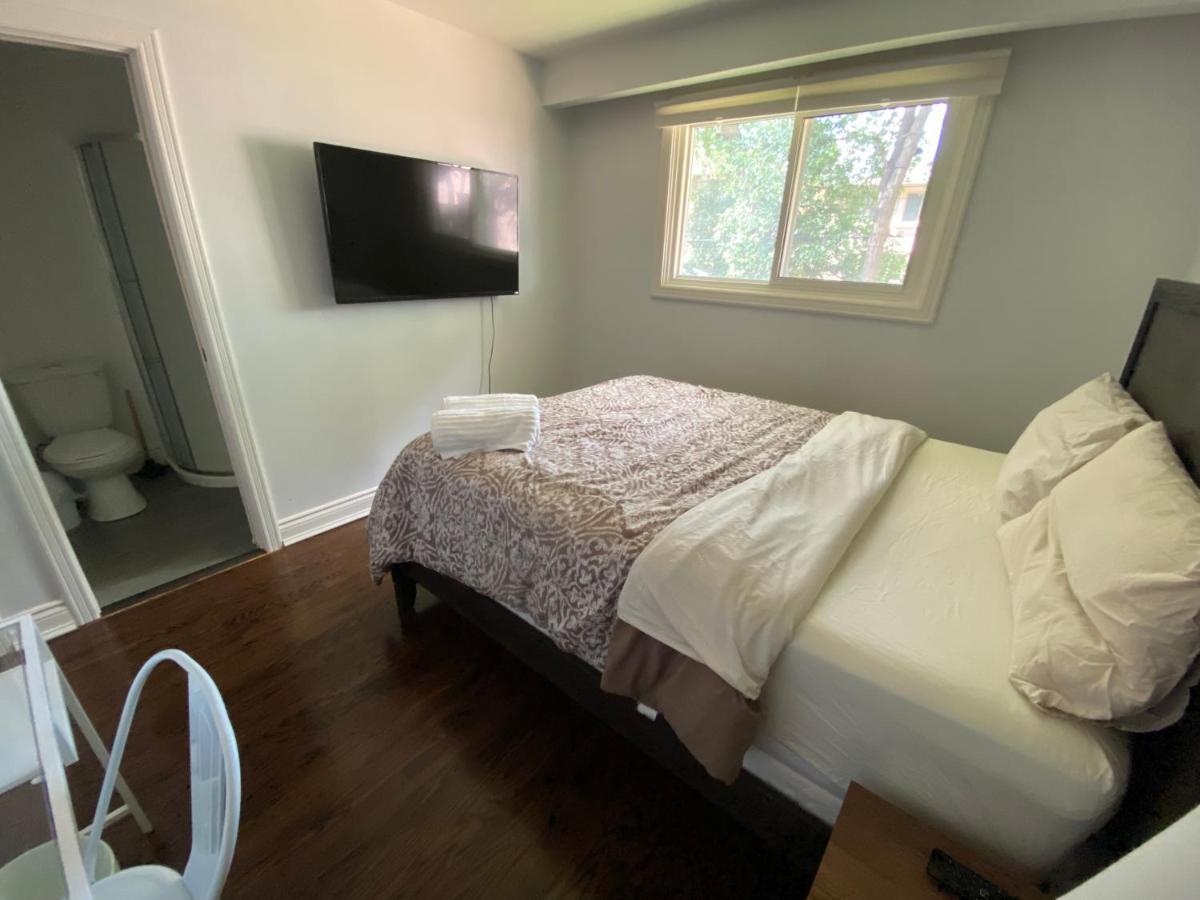Yonge And Finch Subway !P Cozy & Quiet Private Bdr With Private Bathroom Торонто Экстерьер фото