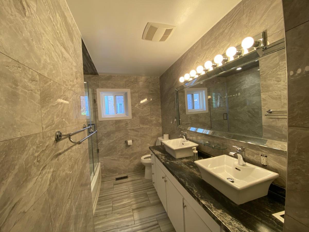 Yonge And Finch Subway !P Cozy & Quiet Private Bdr With Private Bathroom Торонто Экстерьер фото