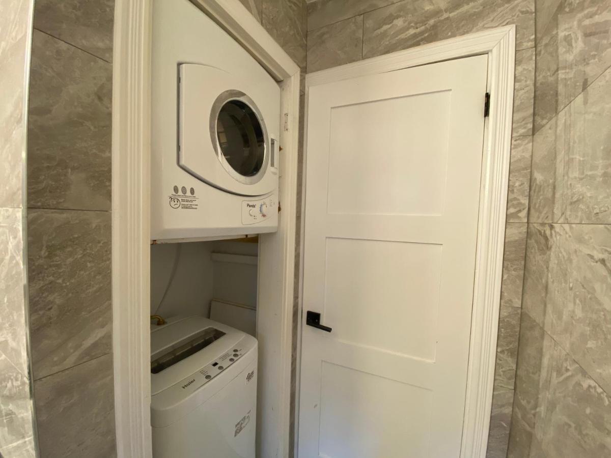 Yonge And Finch Subway !P Cozy & Quiet Private Bdr With Private Bathroom Торонто Экстерьер фото